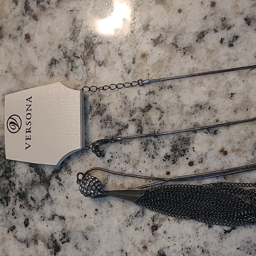 Long necklace